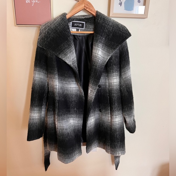 Fuzzy black and white ombre long coat from Apt. 9 - Picture 3 of 6